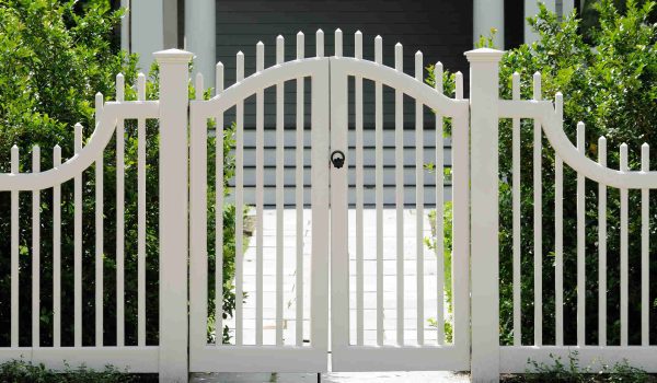 custom-gate-installation