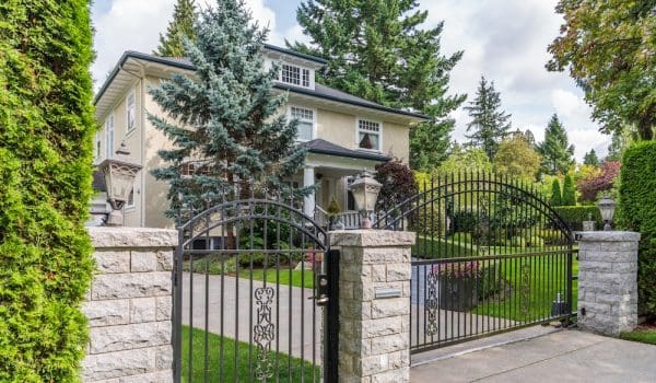 Metal Gate Installation