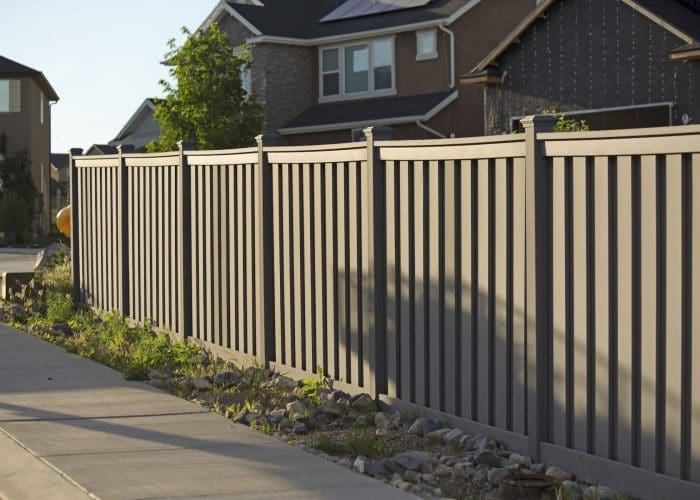 Vinyl Privacy Fence Design Ideas for Indiana Homes